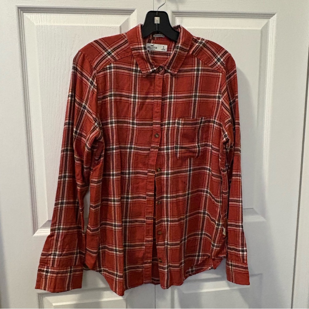 Hollister Women's Red Checkered Button-Down Shirt